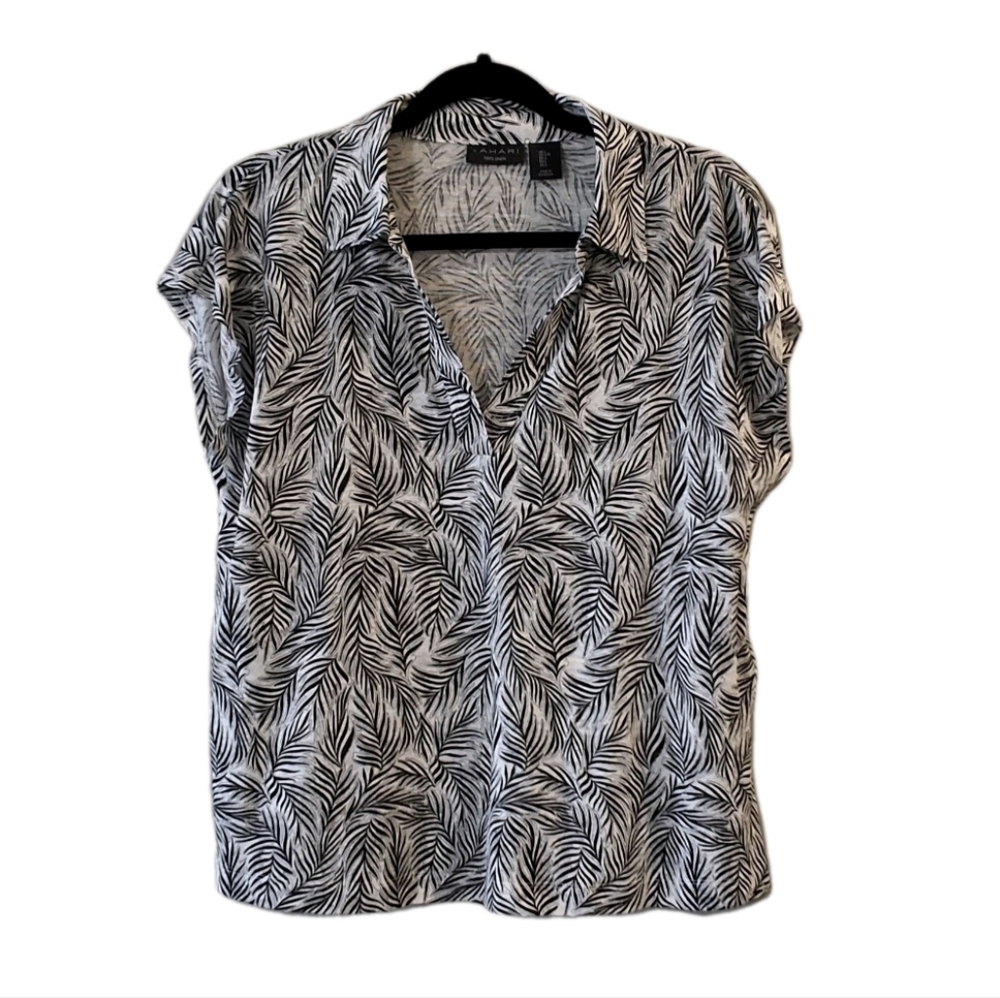 Tahari Linen Short Sleeve Shirt Large Black & White Palm Pattern Resort Tropical